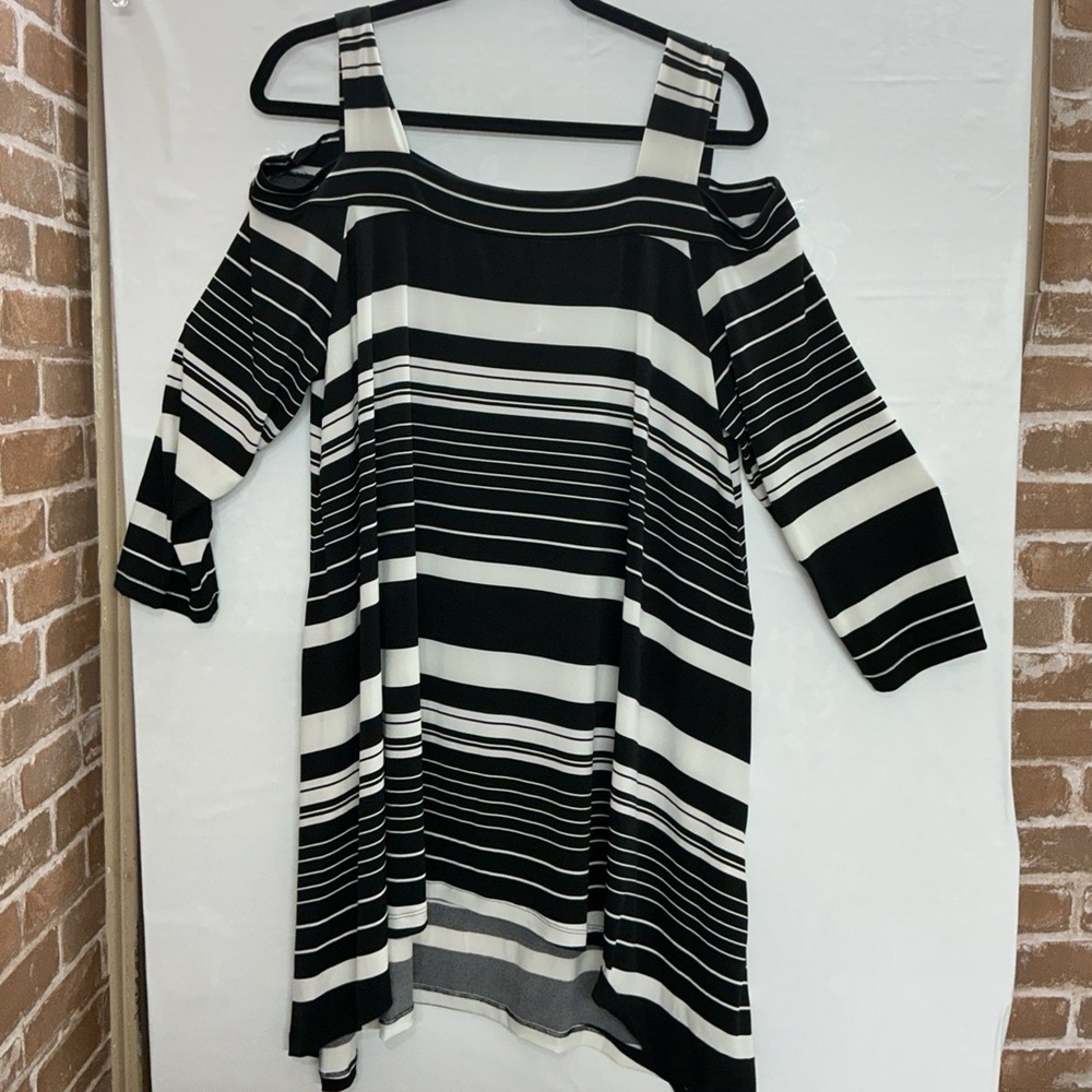 Chico's Monochrome Striped Top - Picture 2 of 4